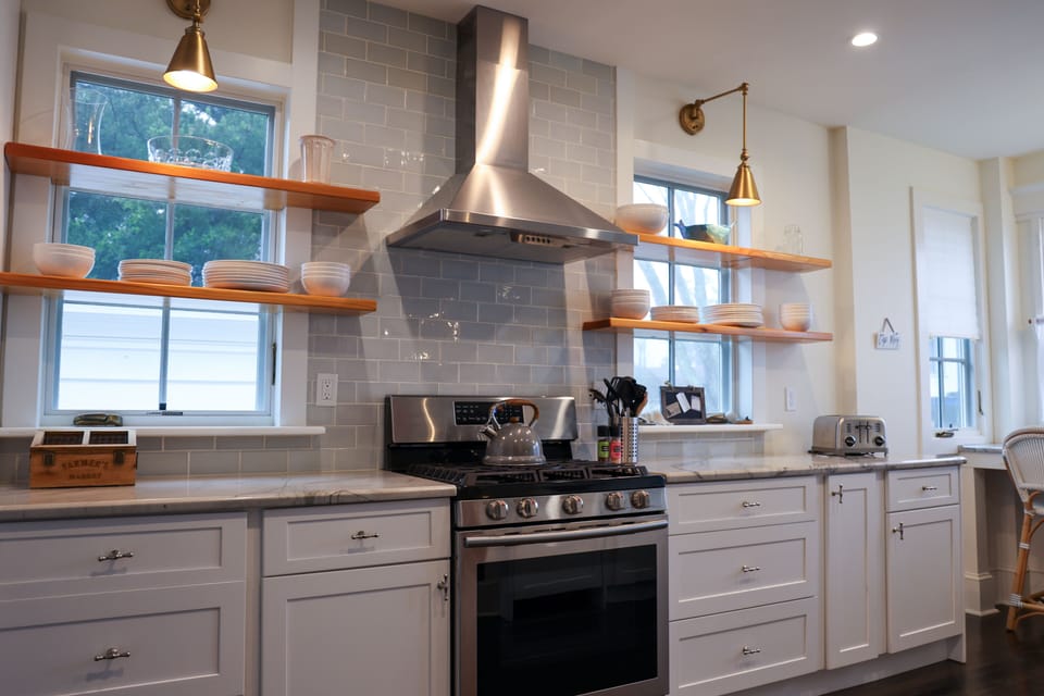 Kitchen (1st Floor)