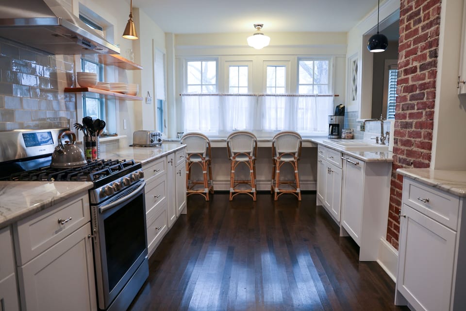 Kitchen (1st Floor)