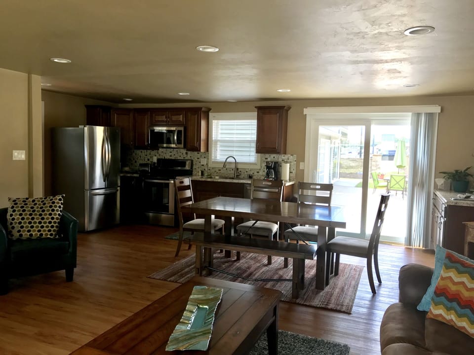dinning and kitchen area