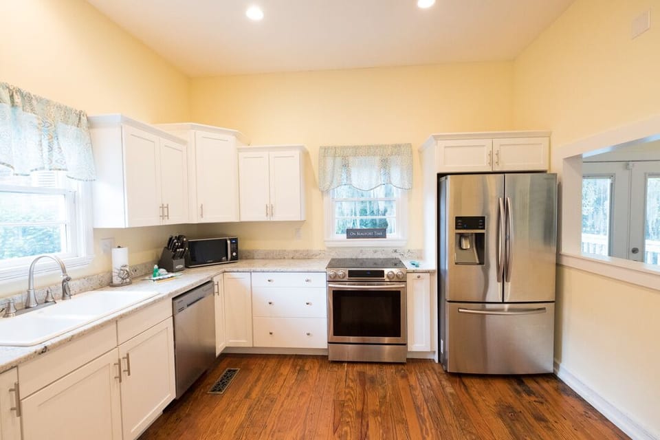 Fully stocked kitchen