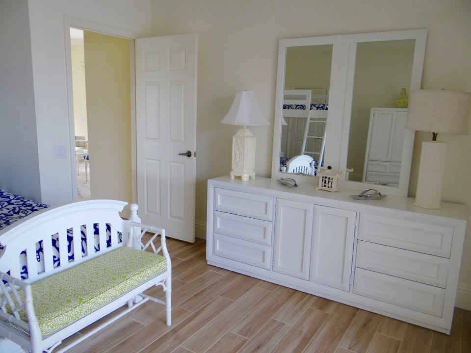 2nd bdrm with bunkbeds 