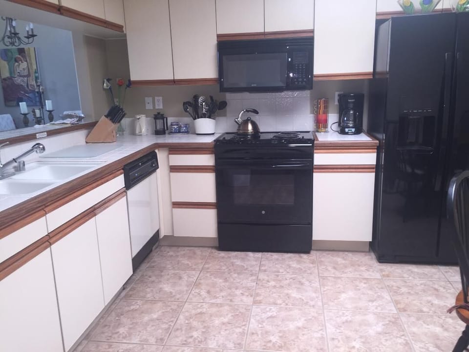 kitchen with new appliances
