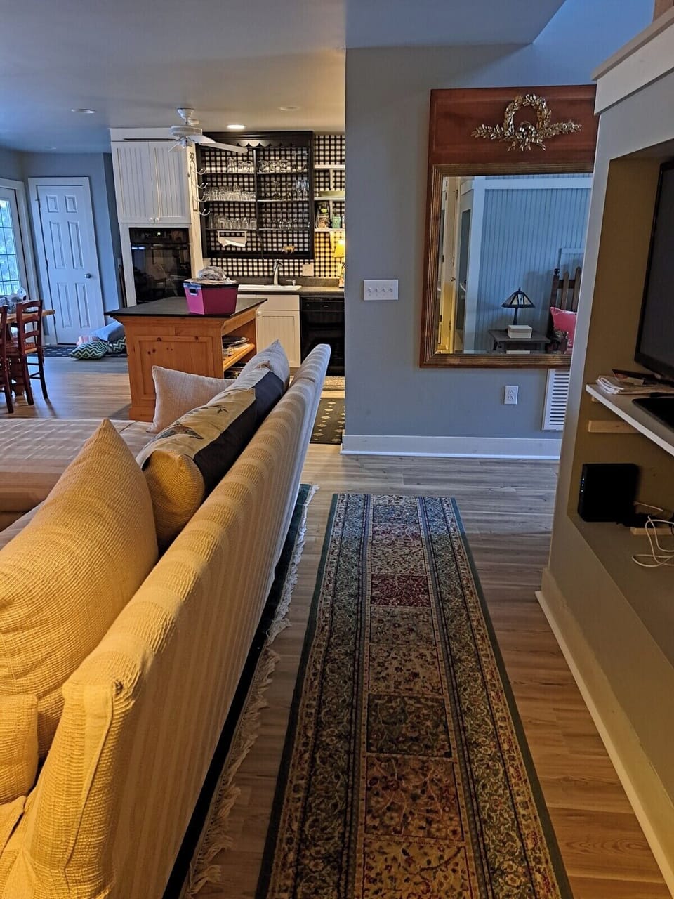 Passage from downstairs en suite to living room