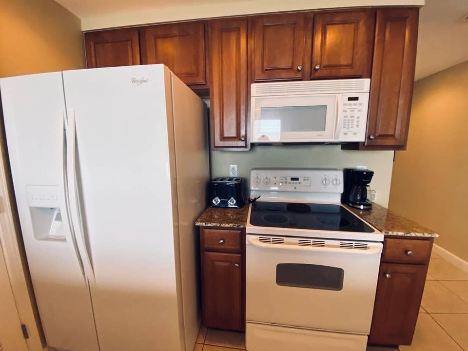 Feel like a master chef in our fully equipped kitchen!