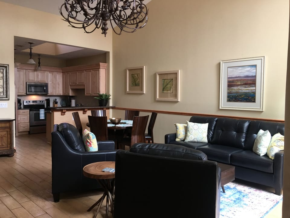 Open Floor plan
Kitchen, dining and living room