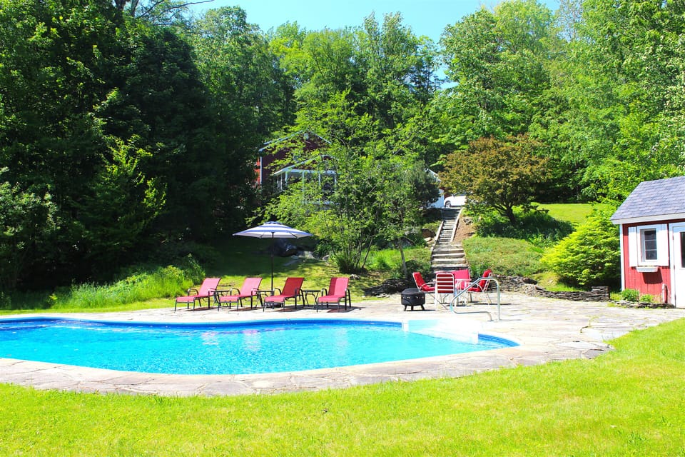 Heated Pool for the Summer!