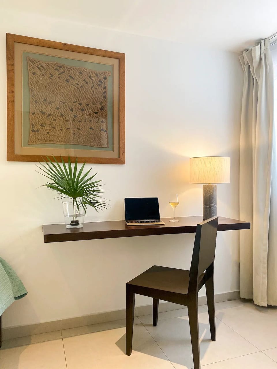 The desk in the bedroom