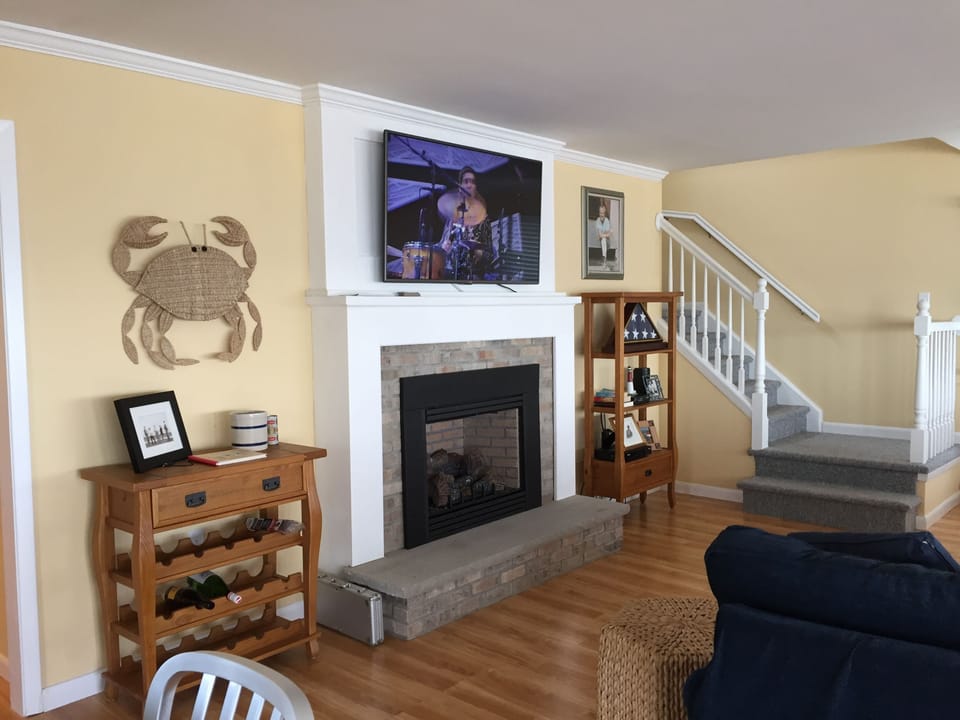 Living room.