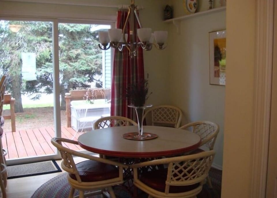 Eating Area