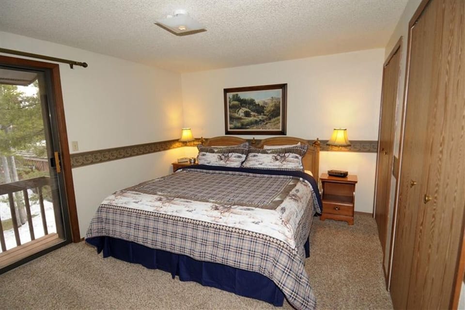 Master Bedroom with King Size Bed, 40" Roku TV, DirectTV, & Netflix
