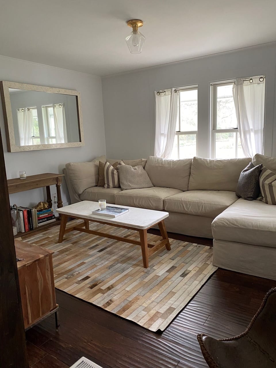Living Room / TV Room