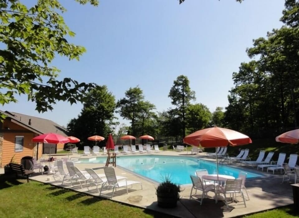 2nd Outdoor Pool!
