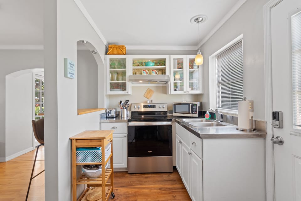 Range, microwave, toaster, coffee maker
