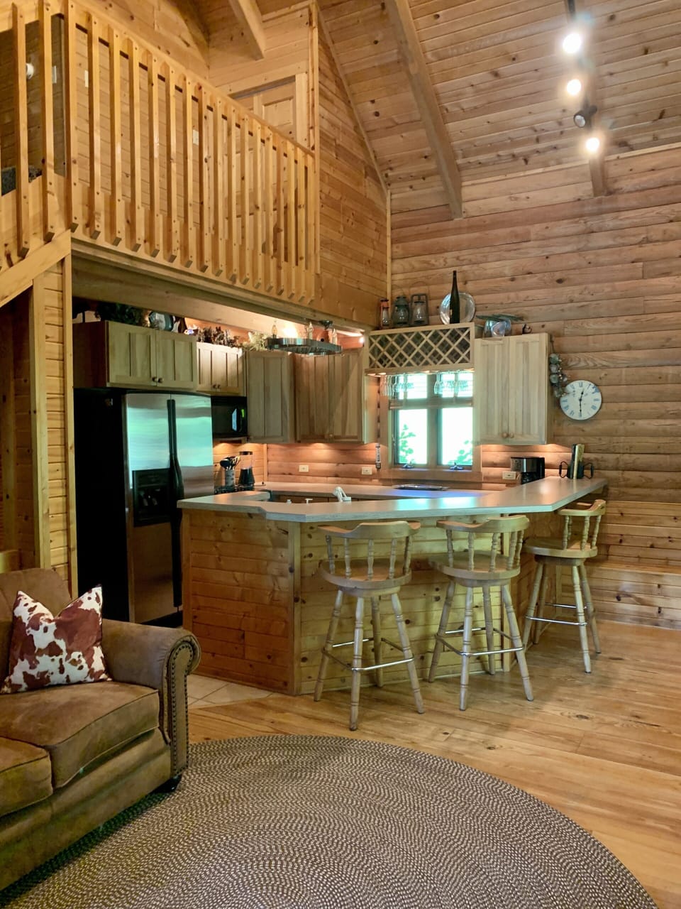 Kitchen/Bar area