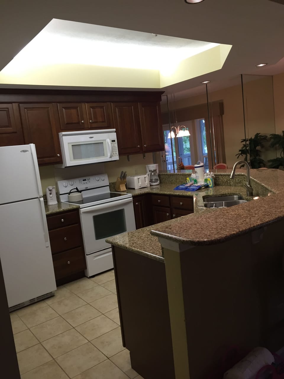 Full Size Kitchen