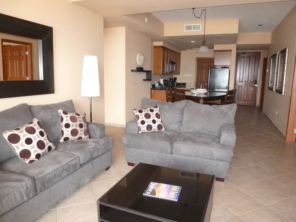 Living Area with Pull out Sofa Sleeper!
