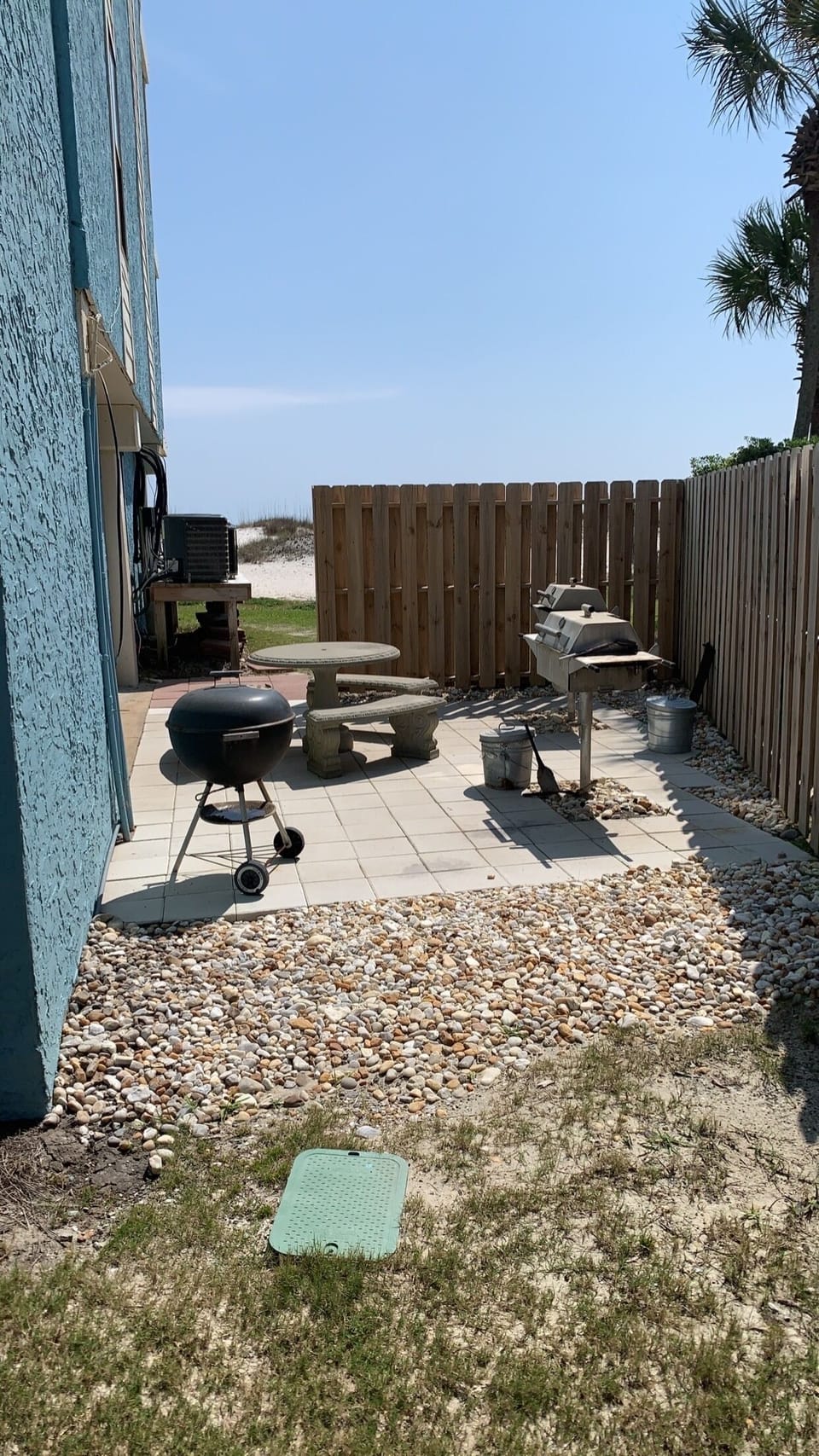 Our complex has 2 grills and a picnic table for guests to enjoy!