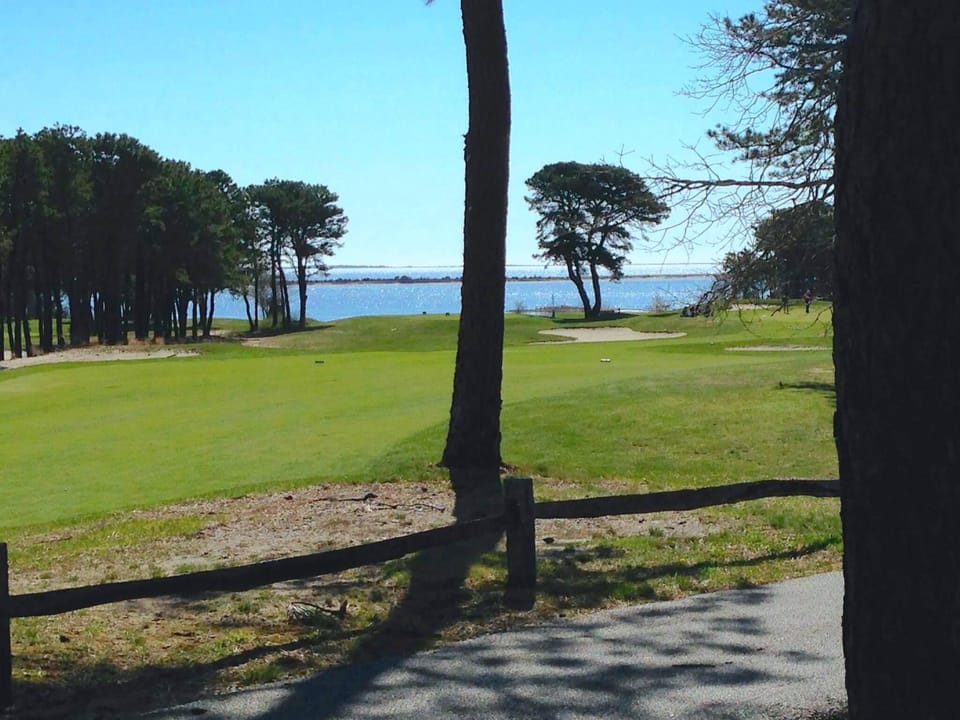 Farm Neck Golf Club within walking distance