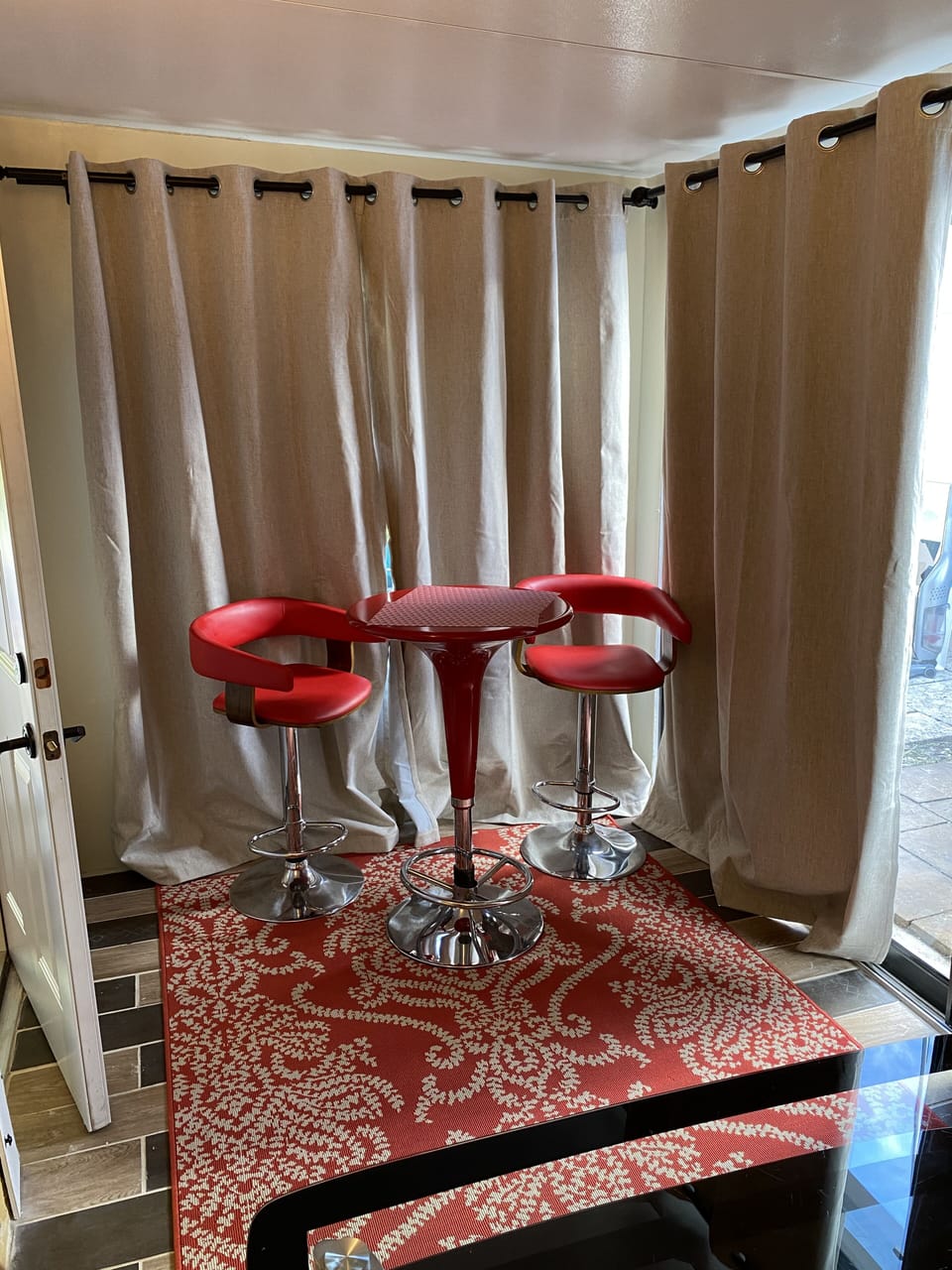 Breakfast area in Florida room. Room #2