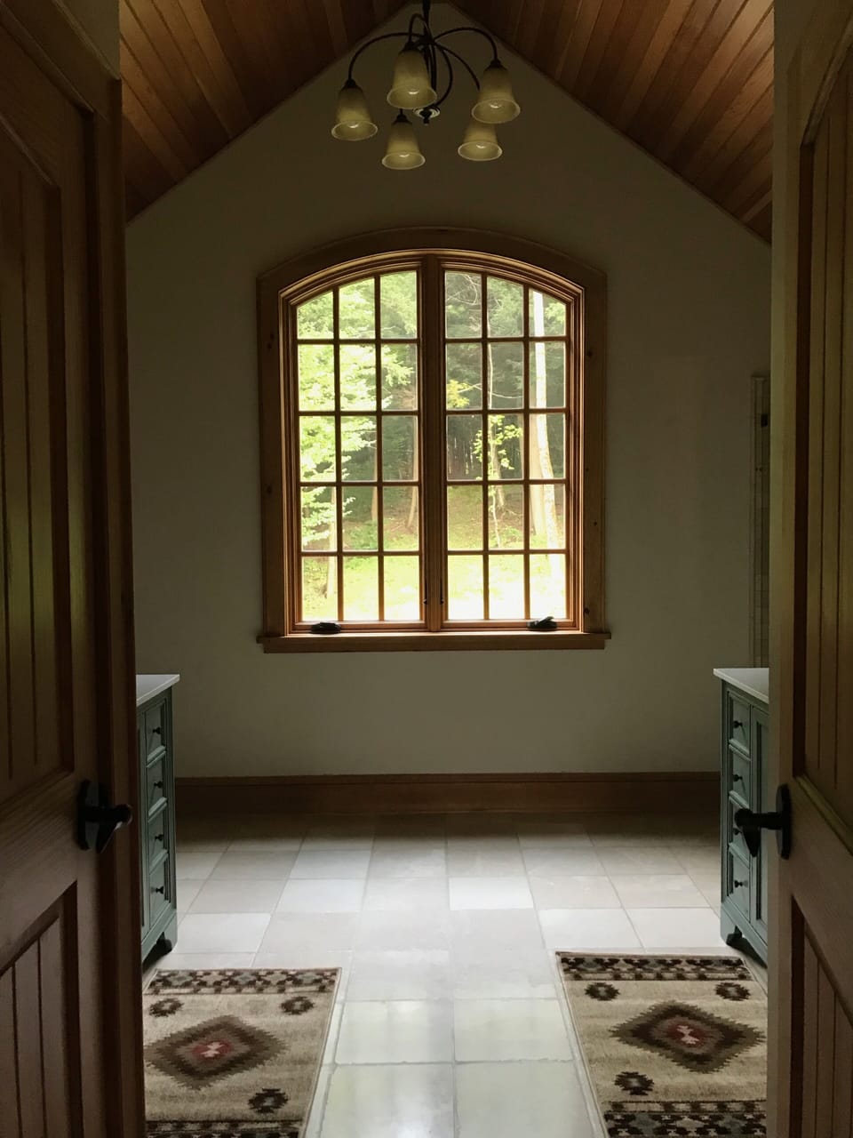 2nd Floor Bathroom