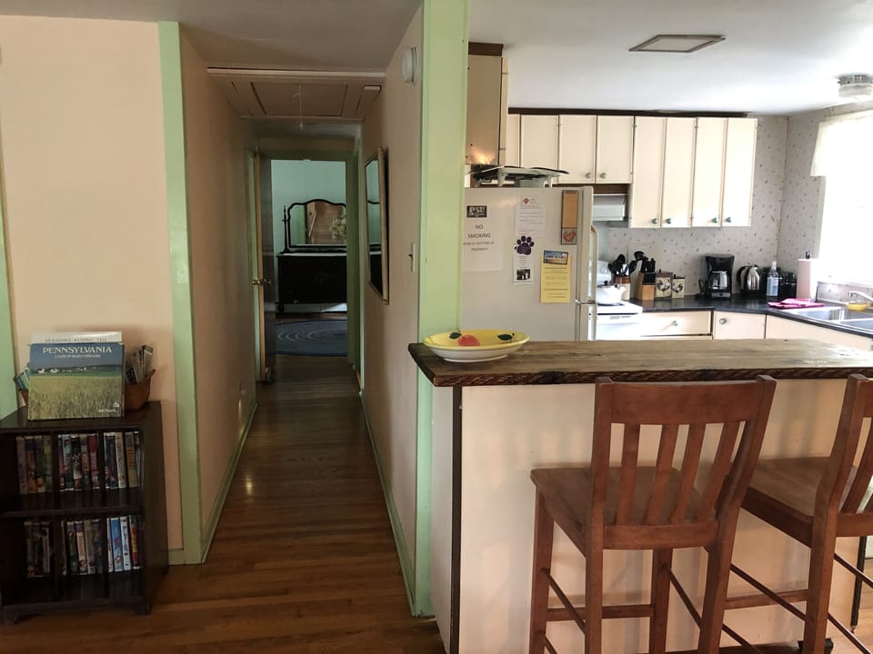 Kitchen and hall