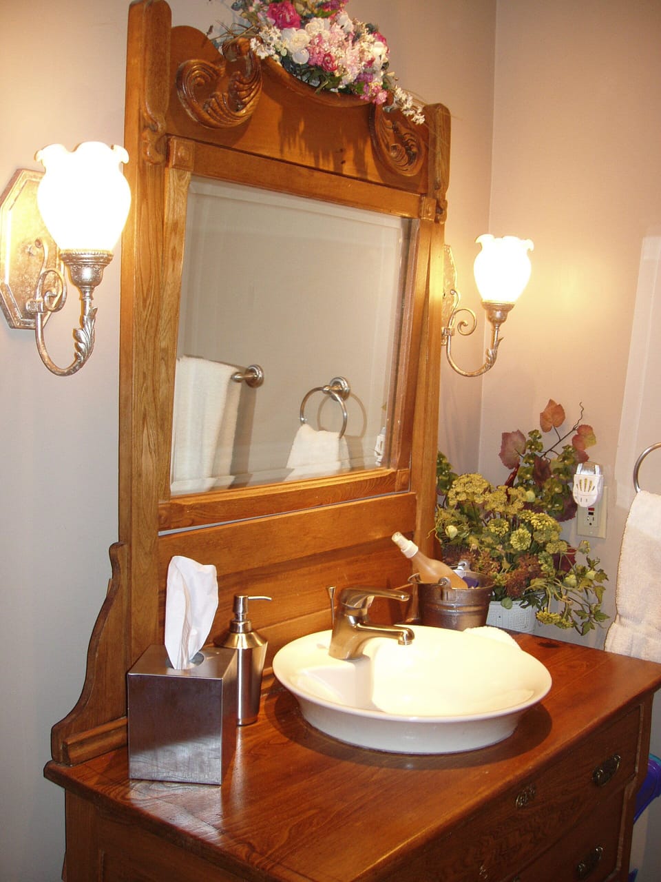 Downstairs Vanity  - Full Bath