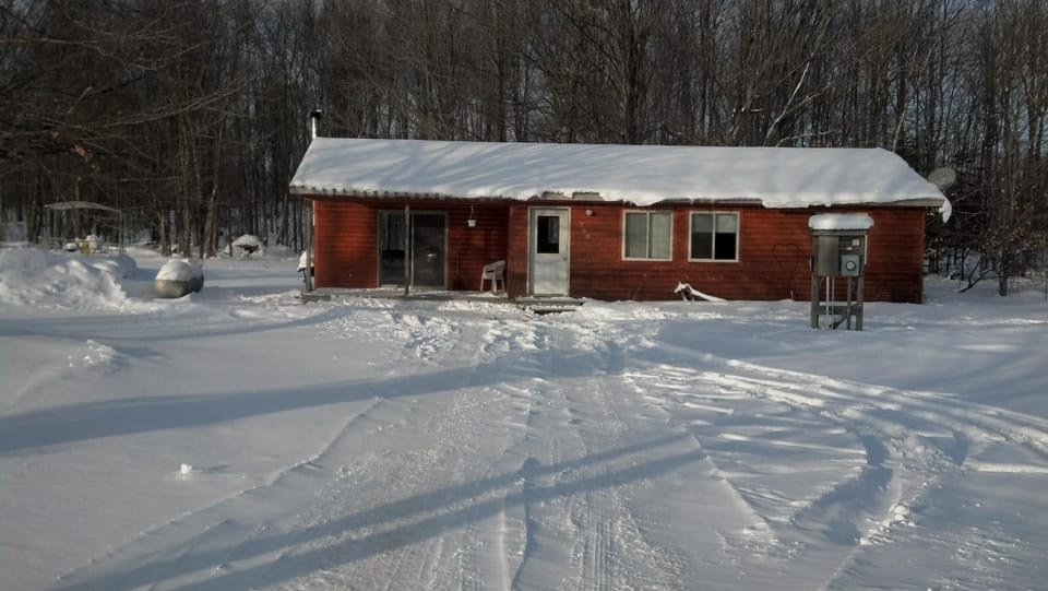 Quiet Cabin on 10 acres