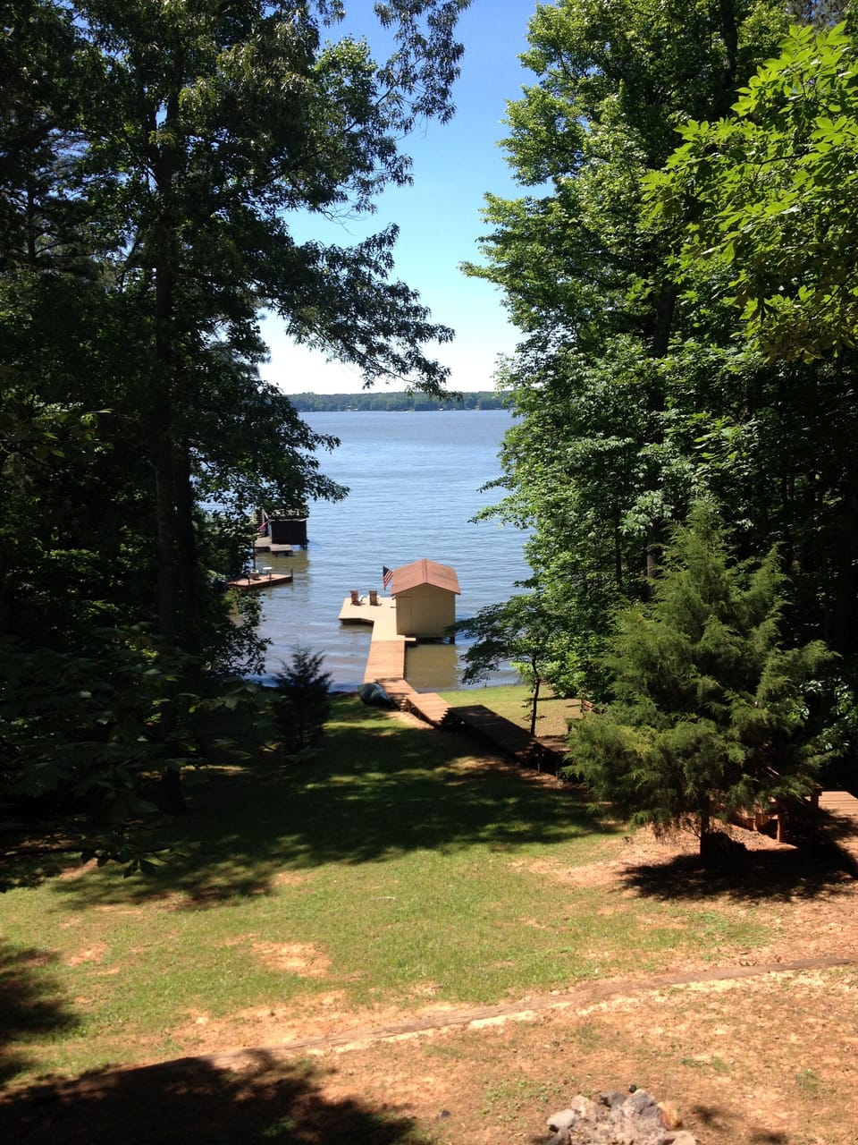 Beautiful private view of the lake.