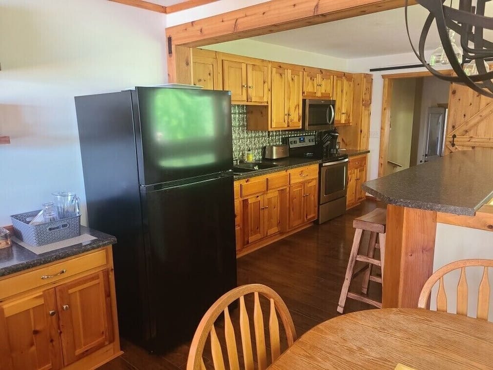 Newer appliances help serve up great meals at the lake.