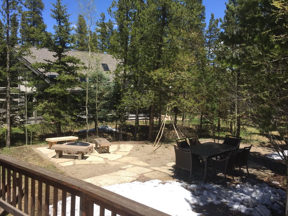 Firepit and second dining area.