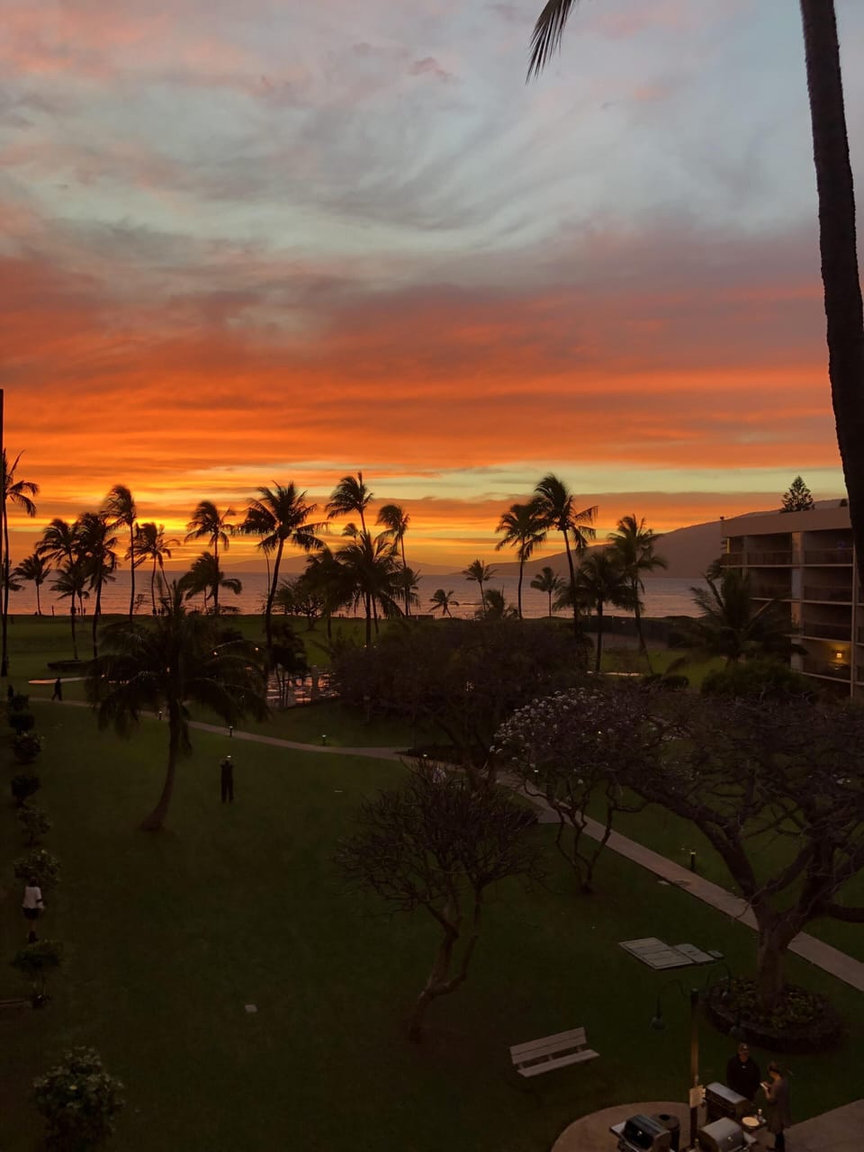 view of sunset from maui sunset condos