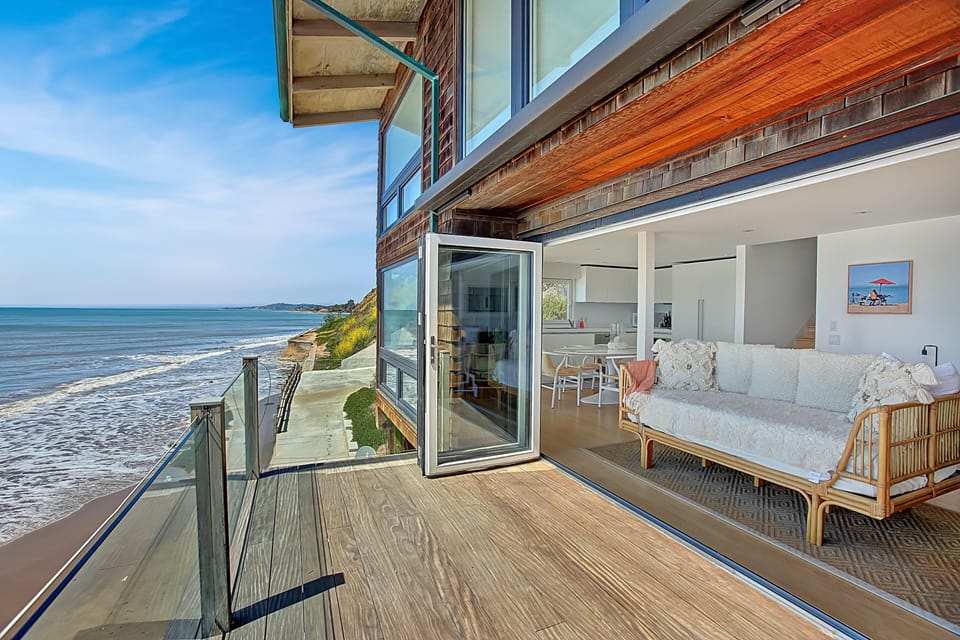 Balcony into the home