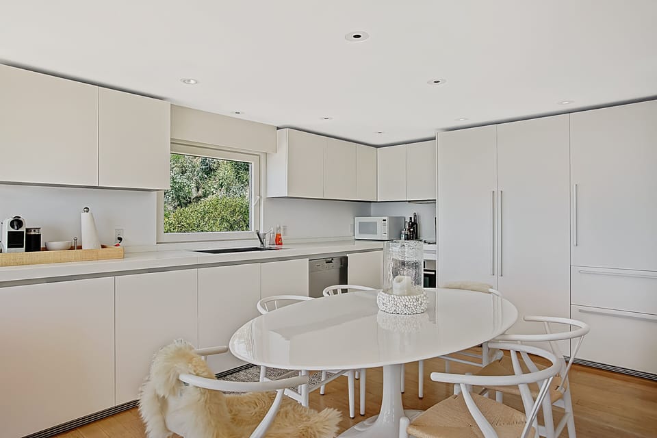 Kitchen and dining 