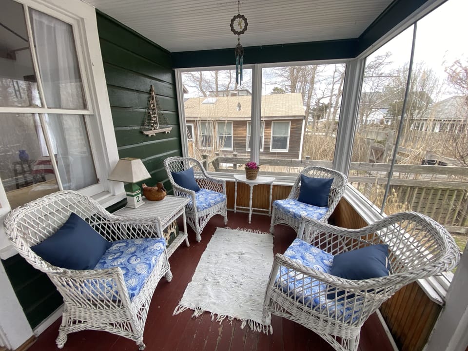 Screened in Front porch