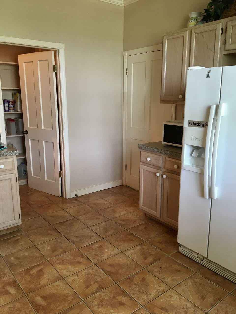 Refrigerator/Microwave.
