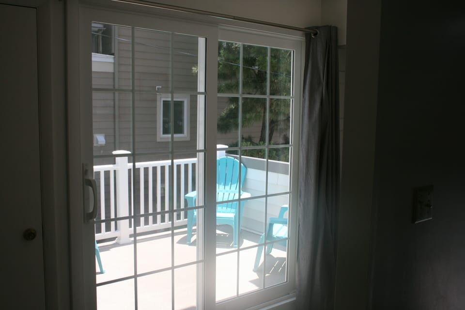 2nd floor deck