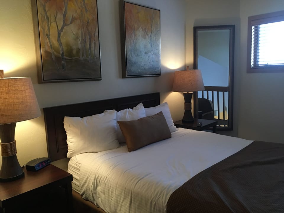 Upstairs 2nd bedroom