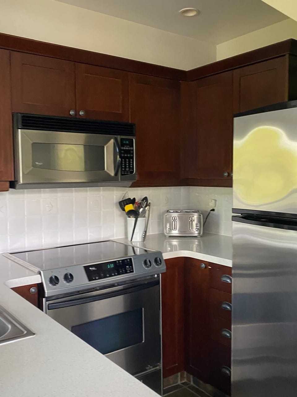 Kitchen with counter seating for 2