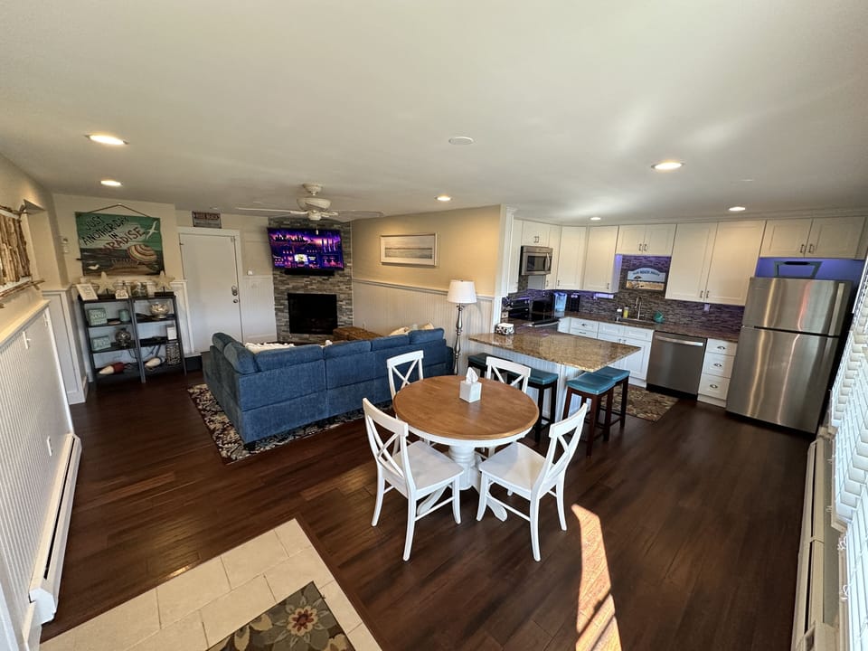 Dining and Family Room