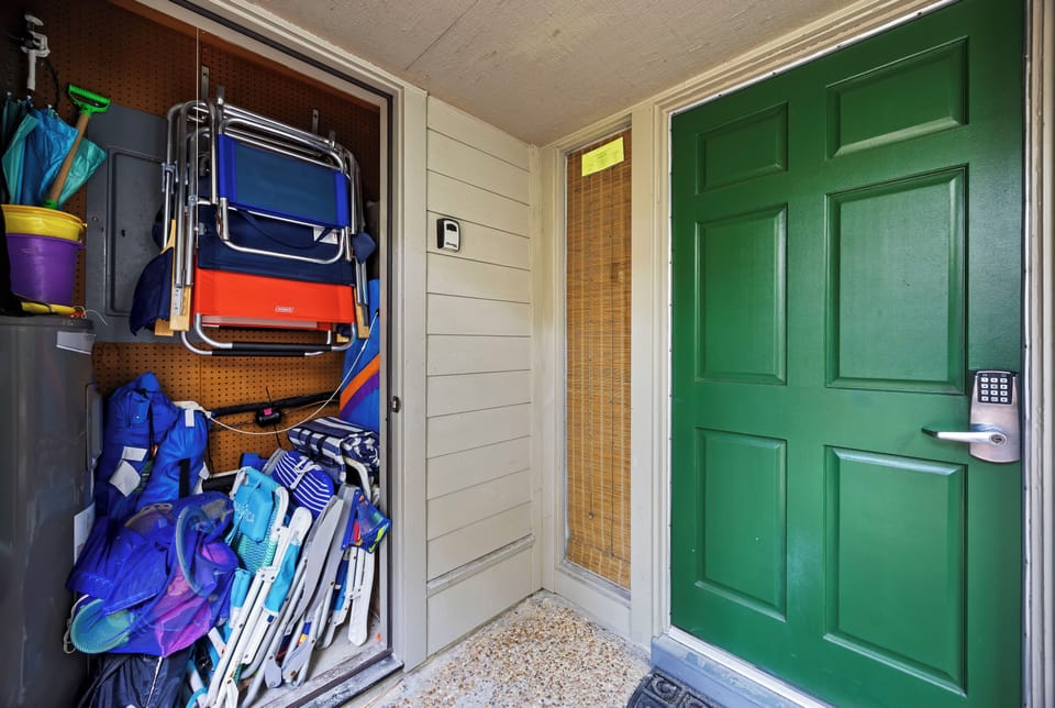 Beach chairs just in front porch closet