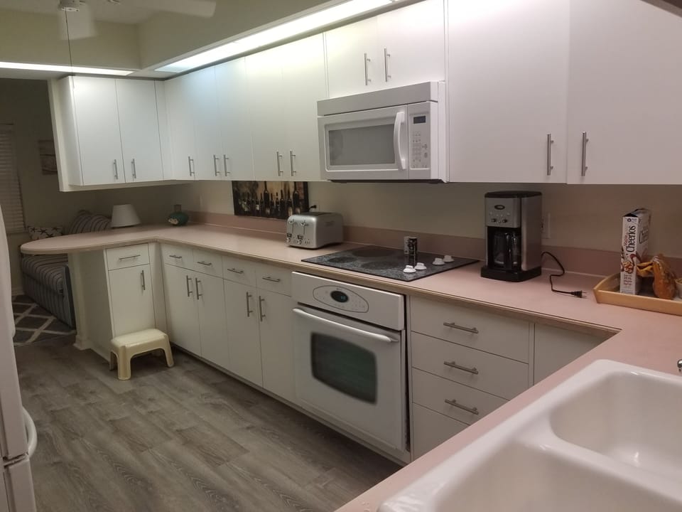Super Large Kitchen