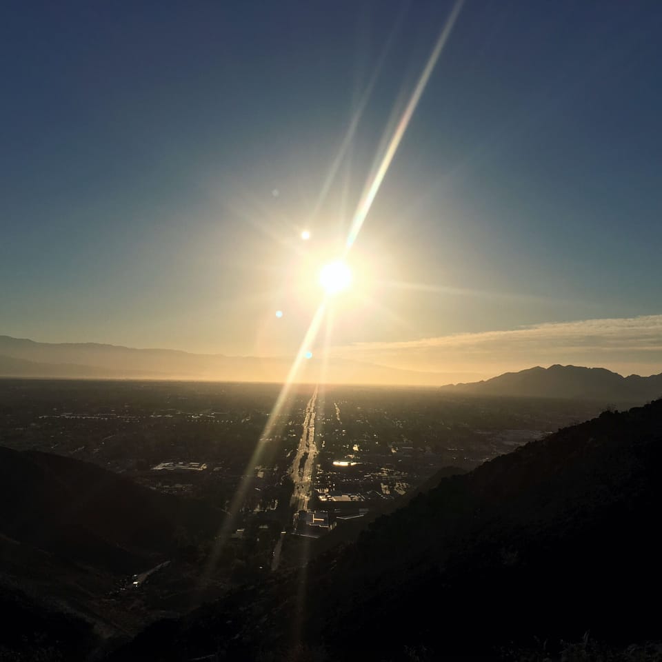Sunrise from Bump N Grind hike overlooking the valley. A fav morning ritual 🌞