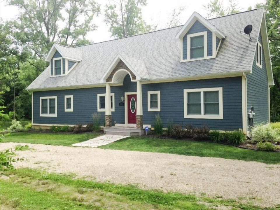 'Serendipity' Front of House