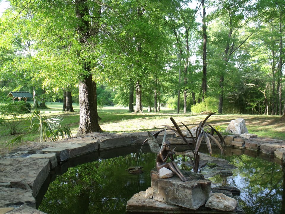Fountain adjacent to The Cabin Retreat