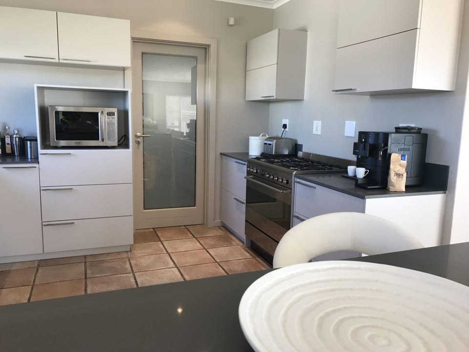 Modern kitchen with all the amenities