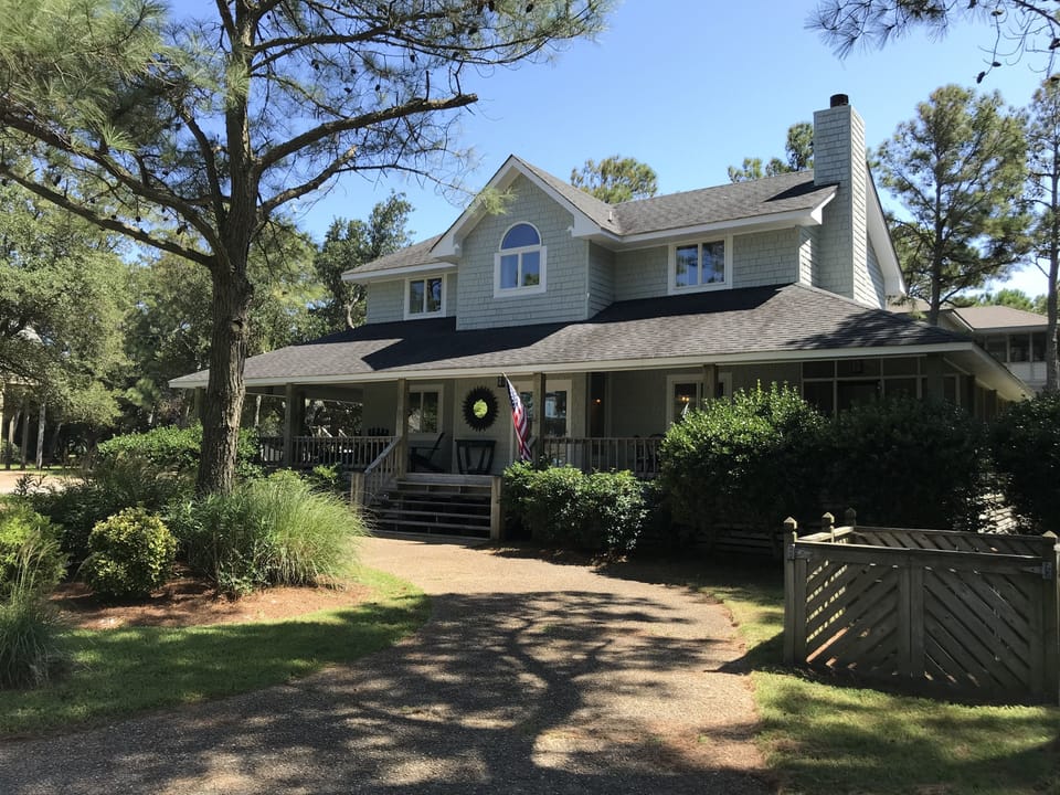 360 degree wrap-around porch.  Nothing else like it in Corolla! 