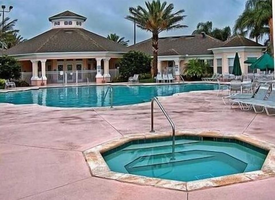 Community Pool and Hot Tub