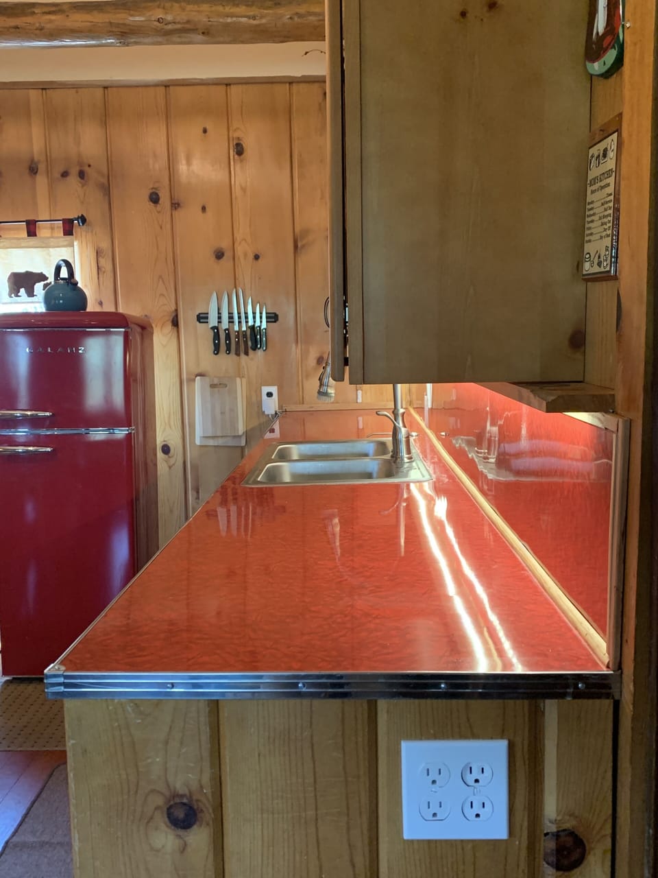 new kitchen countertops (from the original design)