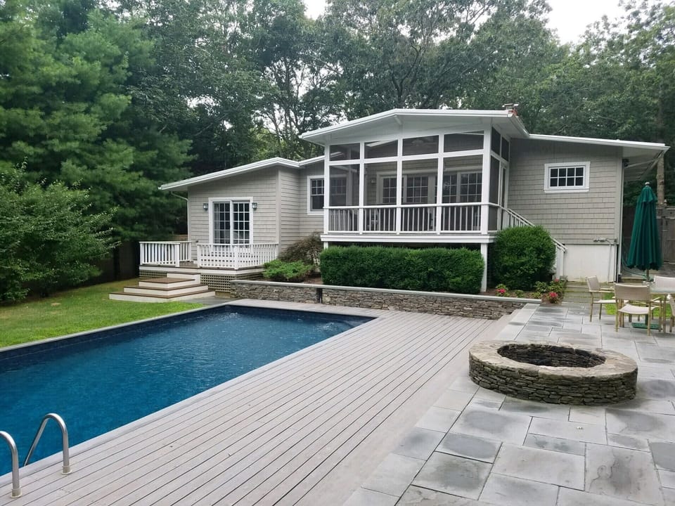 Screened Porch