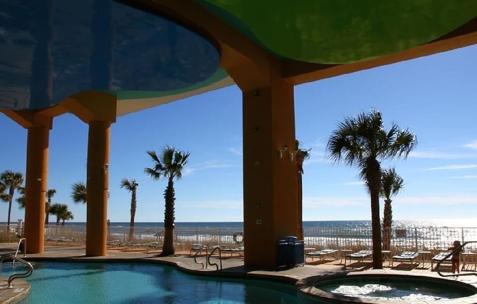 Heated pool